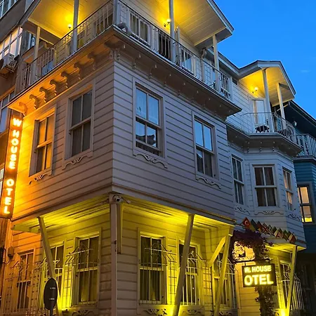 Kadikoey White House Hotel 3*