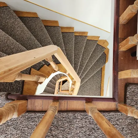 Kadikoey White House 3*