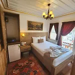 Kadikoey White House Hotel 3*