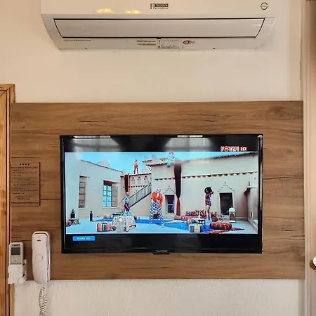 Kadikoey White House Szálloda