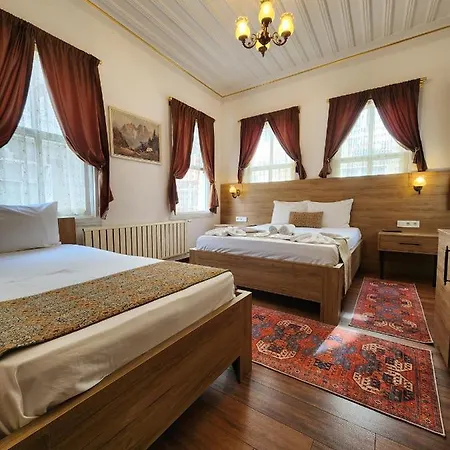 Kadikoey White House 3*